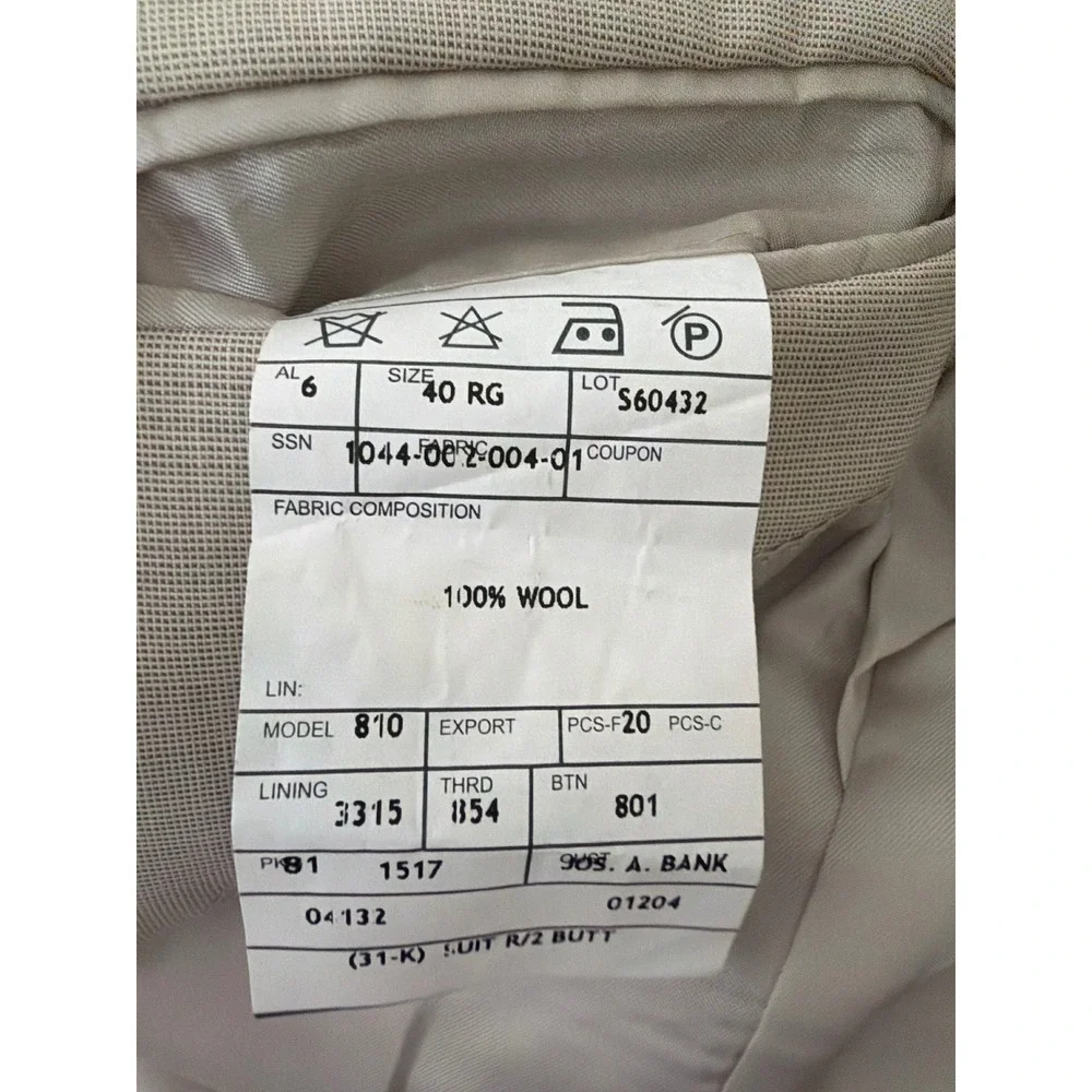 Jos. A. Bank Wool Sport Coat Mens 40 RG Signature Tailored Fit Beige Blazer